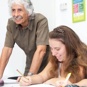 https://academiaidiomas.es/wp-content/uploads/2019/08/Private-Spanish-lessons_-300x300.jpg